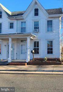 17 W South Street Smyrna, DE 19977